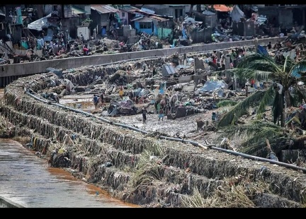 Typhoon Tino - Talisay City - Mananga River (22)