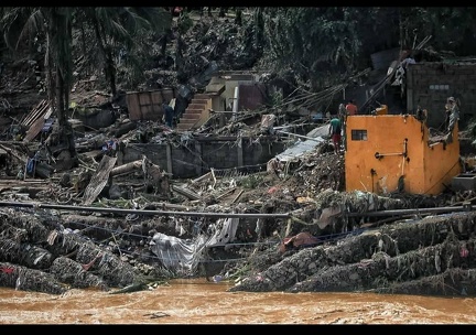 Typhoon Tino - Talisay City - Mananga River (24)