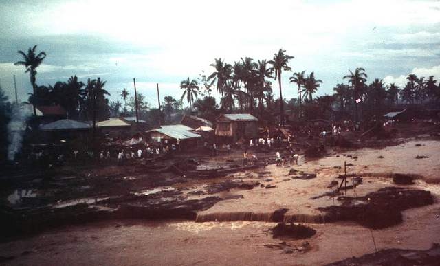 Brgy. Isla Verde of Ormoc City after the flash flood brought by Typhoon Uring on 5 November 1991